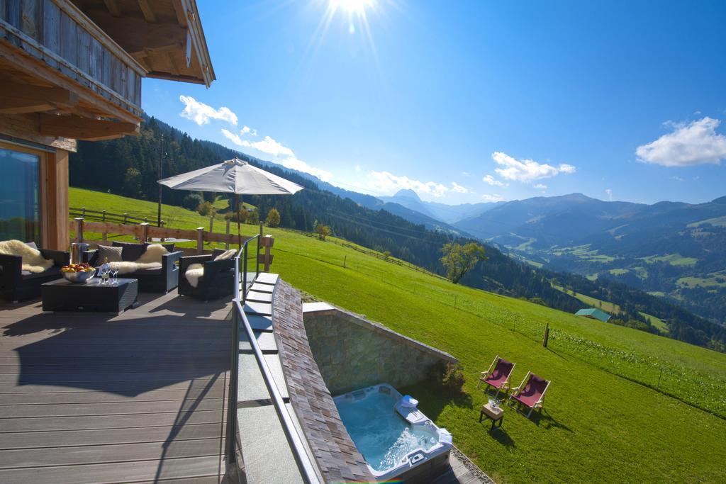 Maierl-Alm&Maierl-Chalets Kirchberg in Tirol Zimmer foto