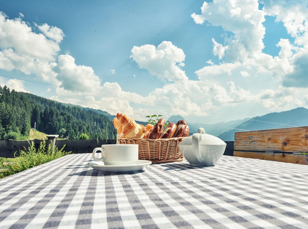 Maierl-Alm&Maierl-Chalets Kirchberg in Tirol Exterior foto